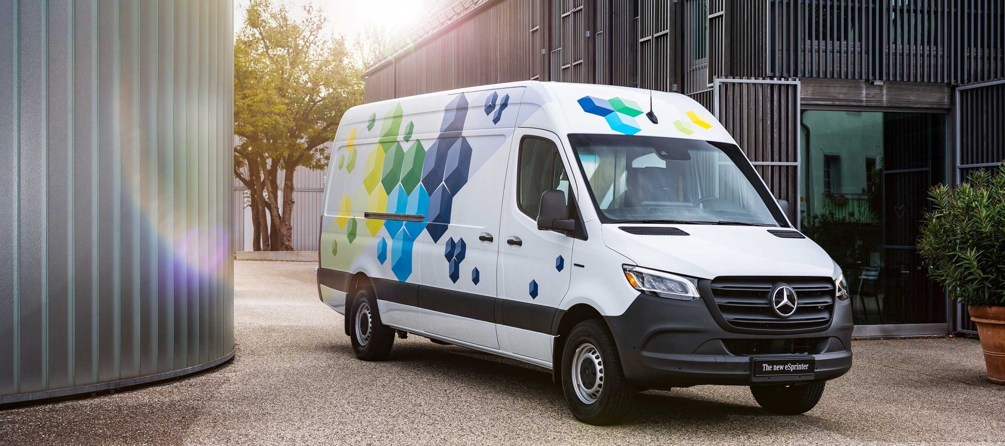La nueva eSprinter: la eVan de Mercedes-Benz más versátil y eficiente de todos los tiempos
