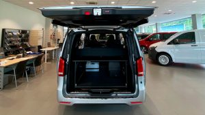 Presentación de los módulos Camper de Tinkervan en Mercedes-Benz Aguinaga